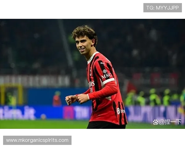 黄潜正式签约巴黎门将阿尔瑙特纳斯 转会费约250万欧元 黄潜正式签约巴黎门将阿尔瑙特纳斯 转会费约250万欧元