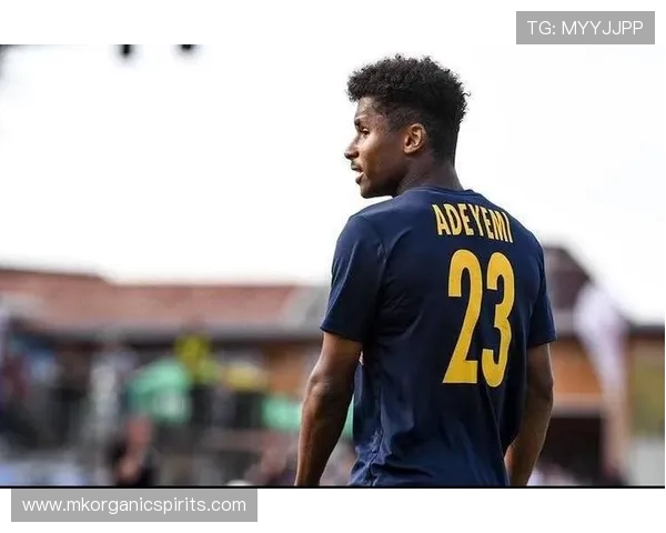 阿德耶米更换经纪人致多特续约谈判重启，未来前景成疑