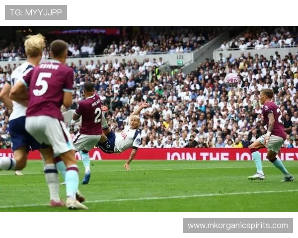 弗兰克称特尔表现进步并对阿奇格雷踢中场感到满意