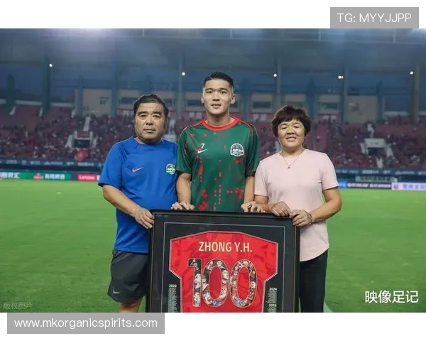 钟义浩迎职业生涯重要里程碑为河南队出战第一百场比赛